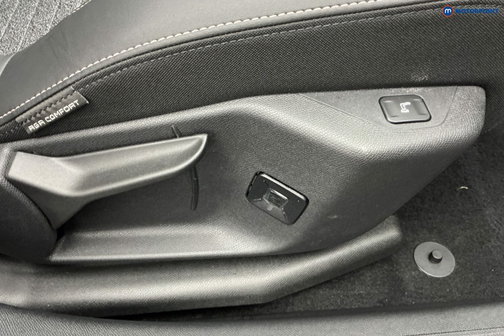 Peugeot 5008 Allure Premium Automatic Petrol SUV - Stock Number (1675631) - 22nd supplementary image