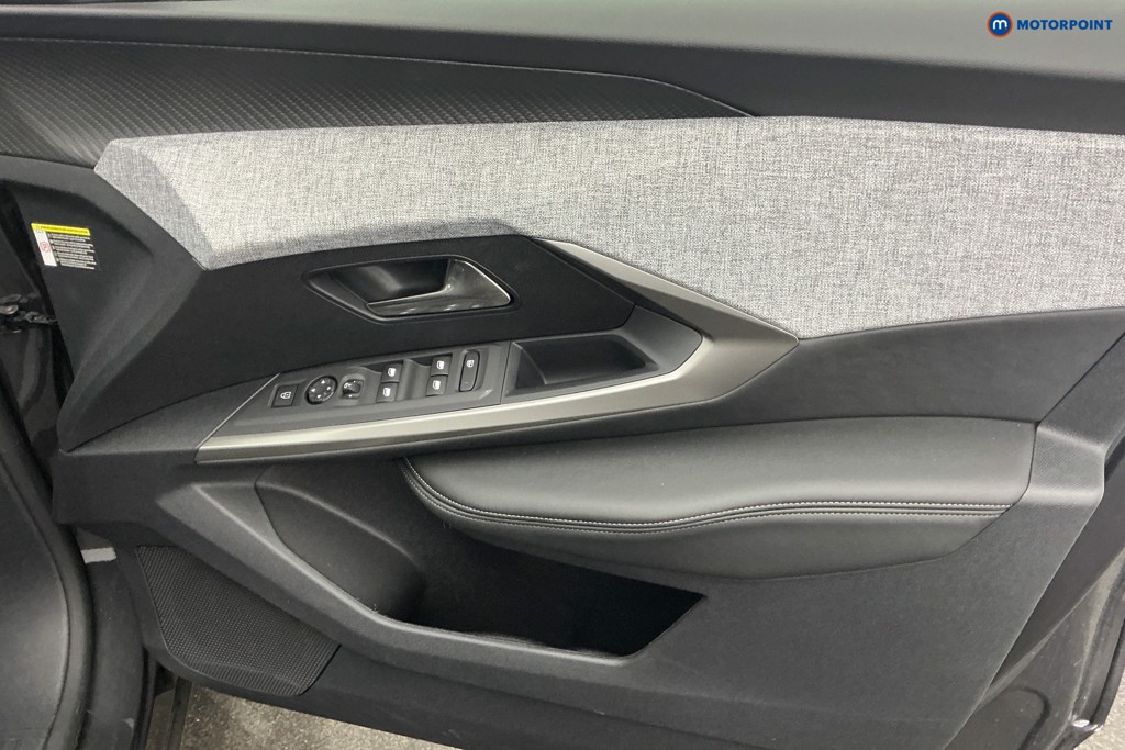 Peugeot 5008 Allure Premium Automatic Petrol SUV - Stock Number (1675631) - 23rd supplementary image