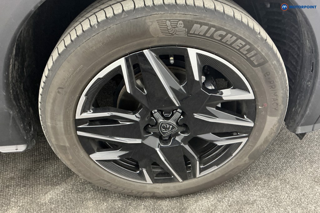 Peugeot 5008 Allure Premium Automatic Petrol SUV - Stock Number (1675631) - 33rd supplementary image