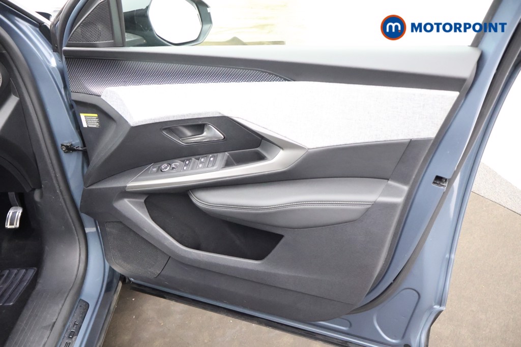 Peugeot 5008 GT Automatic Petrol SUV - Stock Number (1675636) - 20th supplementary image