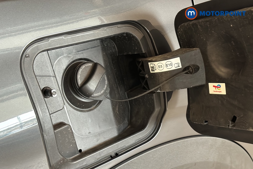 Peugeot 5008 GT Automatic Petrol SUV - Stock Number (1675658) - 41st supplementary image