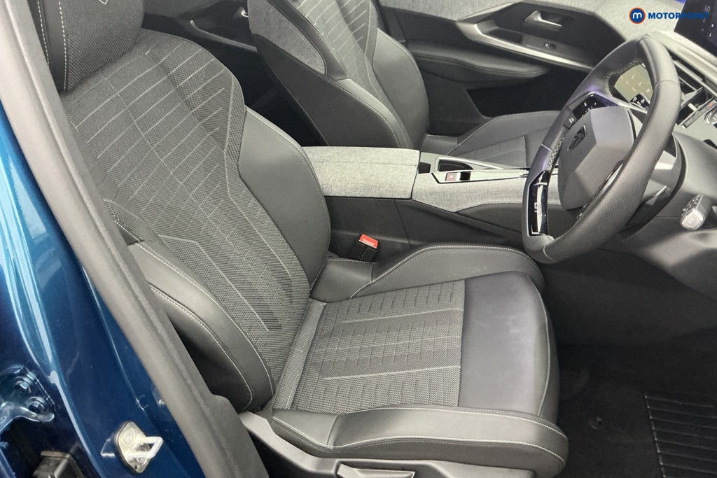 Peugeot 5008 GT Automatic Petrol SUV - Stock Number (1675660) - 5th supplementary image