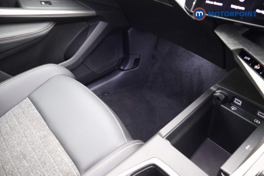 Peugeot 5008 Allure Premium Automatic Petrol SUV - Stock Number (1675670) - 17th supplementary image
