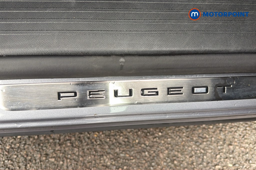 Peugeot 5008 GT Automatic Petrol SUV - Stock Number (1675673) - 6th supplementary image