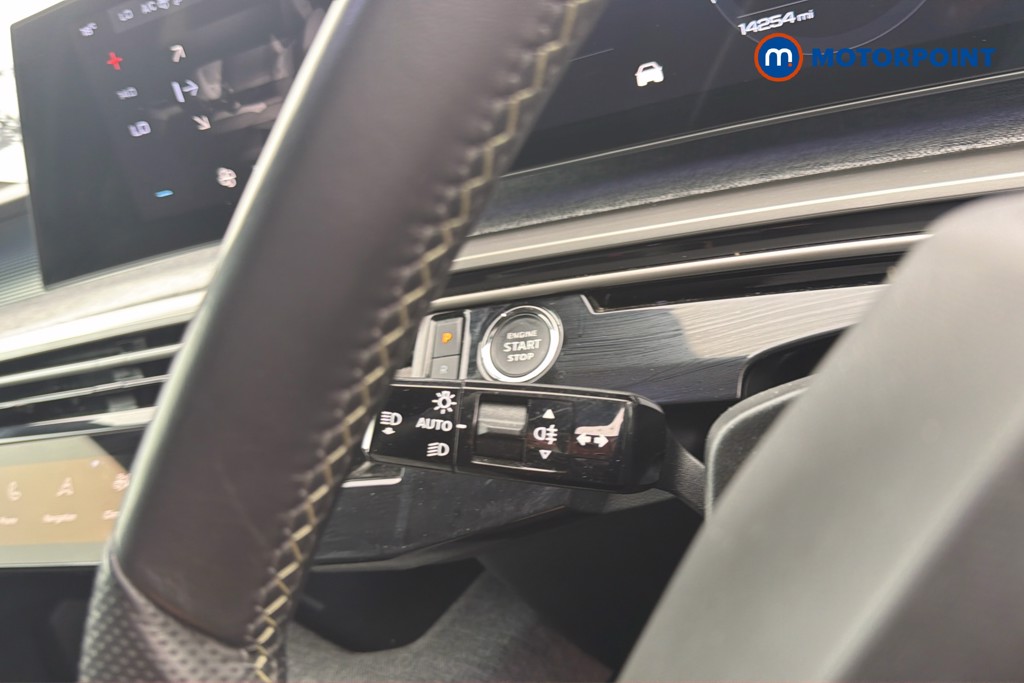 Peugeot 5008 GT Automatic Petrol SUV - Stock Number (1675673) - 32nd supplementary image