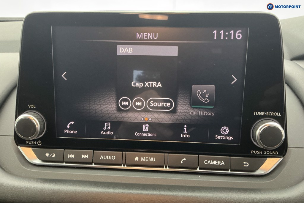 Nissan Qashqai Acenta Premium Manual Petrol SUV - Stock Number (1675826) - 2nd supplementary image