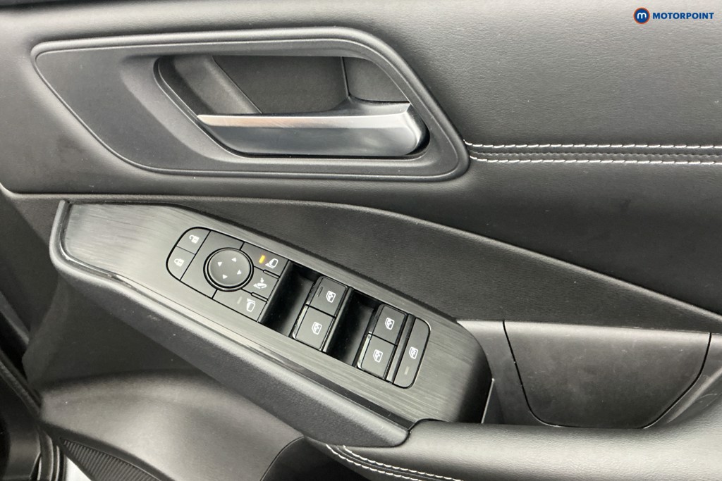 Nissan Qashqai Acenta Premium Manual Petrol SUV - Stock Number (1675826) - 25th supplementary image