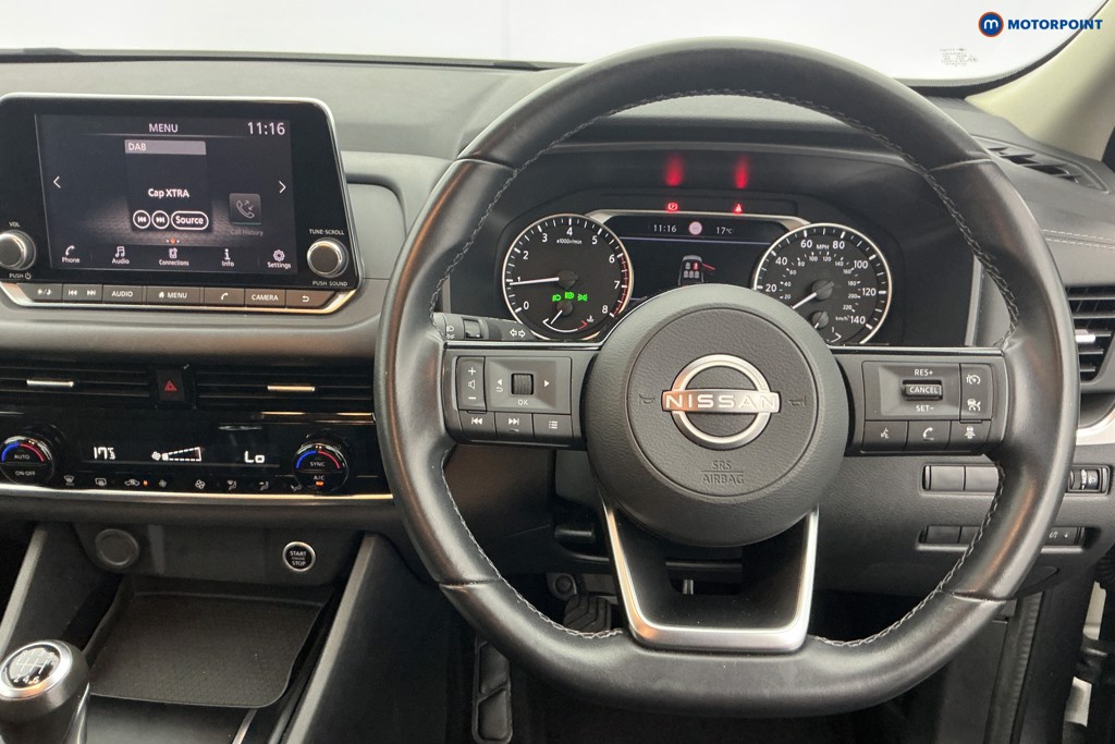 Nissan Qashqai Acenta Premium Manual Petrol SUV - Stock Number (1675826) - 1st supplementary image