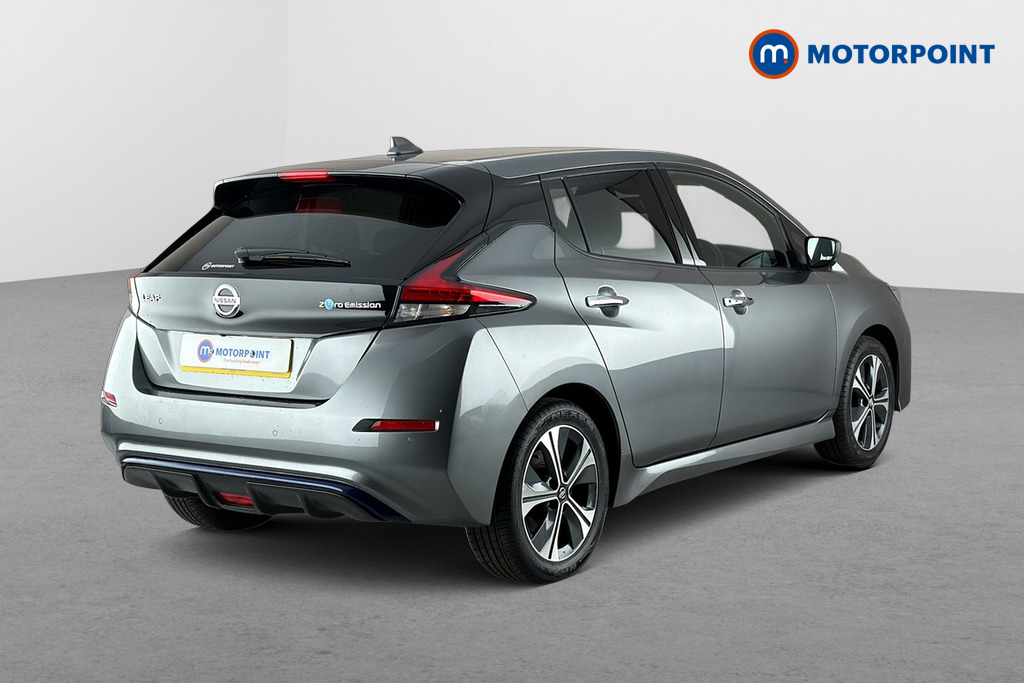 Nissan Leaf Tekna Automatic Electric Hatchback - Stock Number (1675966) - Passenger side rear corner