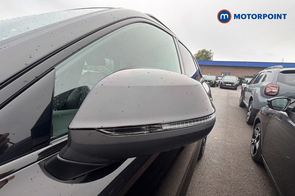 Audi Q5 Edition 1 Automatic Petrol SUV - Stock Number (1676103) - 19th supplementary image