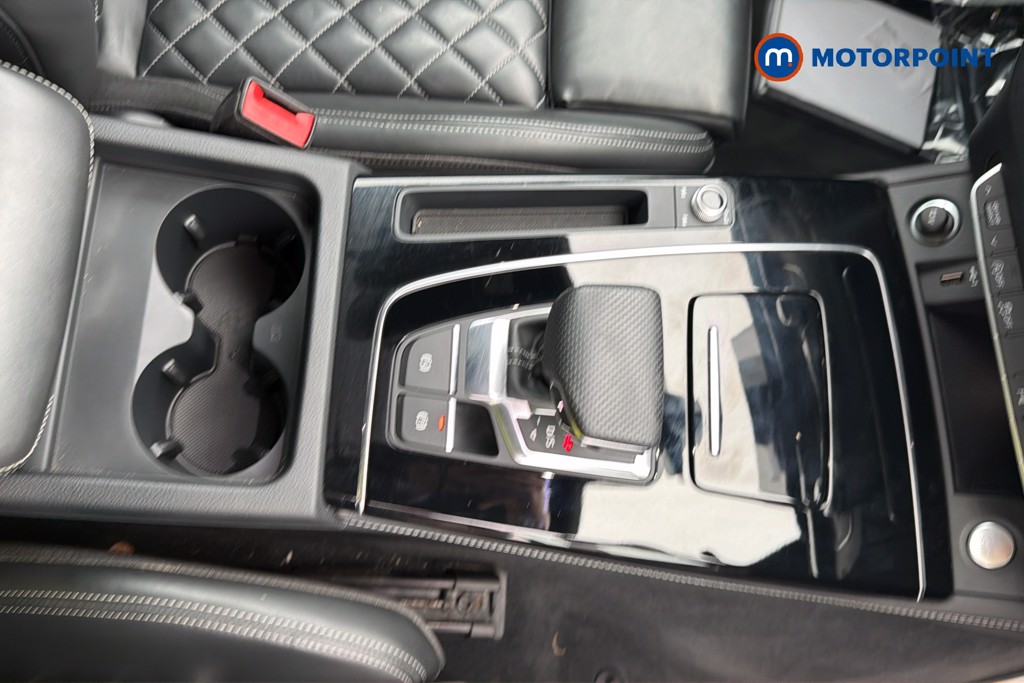 Audi Q5 Edition 1 Automatic Petrol SUV - Stock Number (1676103) - 32nd supplementary image