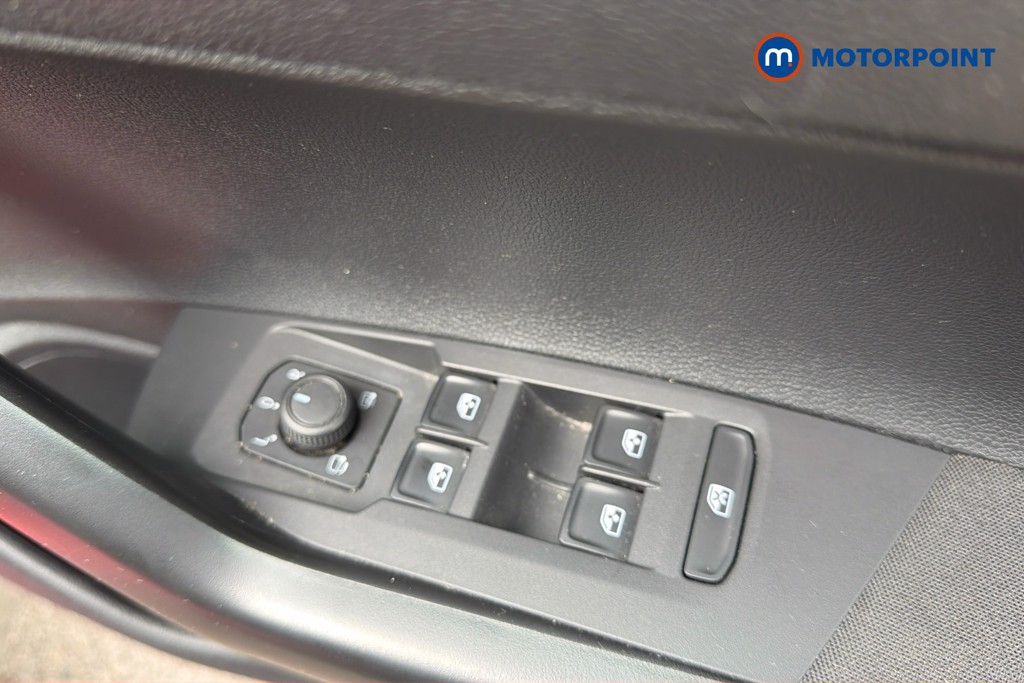 Volkswagen Taigo Life Manual Petrol SUV - Stock Number (1676105) - 5th supplementary image