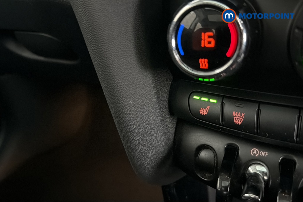 Mini Hatchback Cooper Classic Manual Petrol Hatchback - Stock Number (1676202) - 14th supplementary image