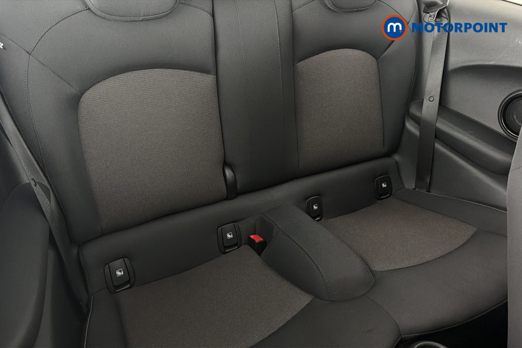 Mini Hatchback Cooper Classic Manual Petrol Hatchback - Stock Number (1676202) - 25th supplementary image