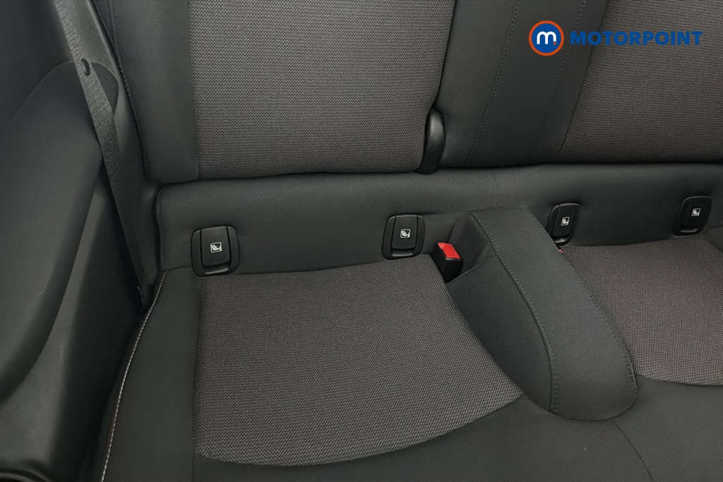 Mini Hatchback Cooper Classic Manual Petrol Hatchback - Stock Number (1676202) - 27th supplementary image