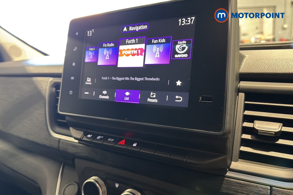 Renault Trafic Extra Sport Manual Diesel Panel Van - Stock Number (1676235) - 8th supplementary image