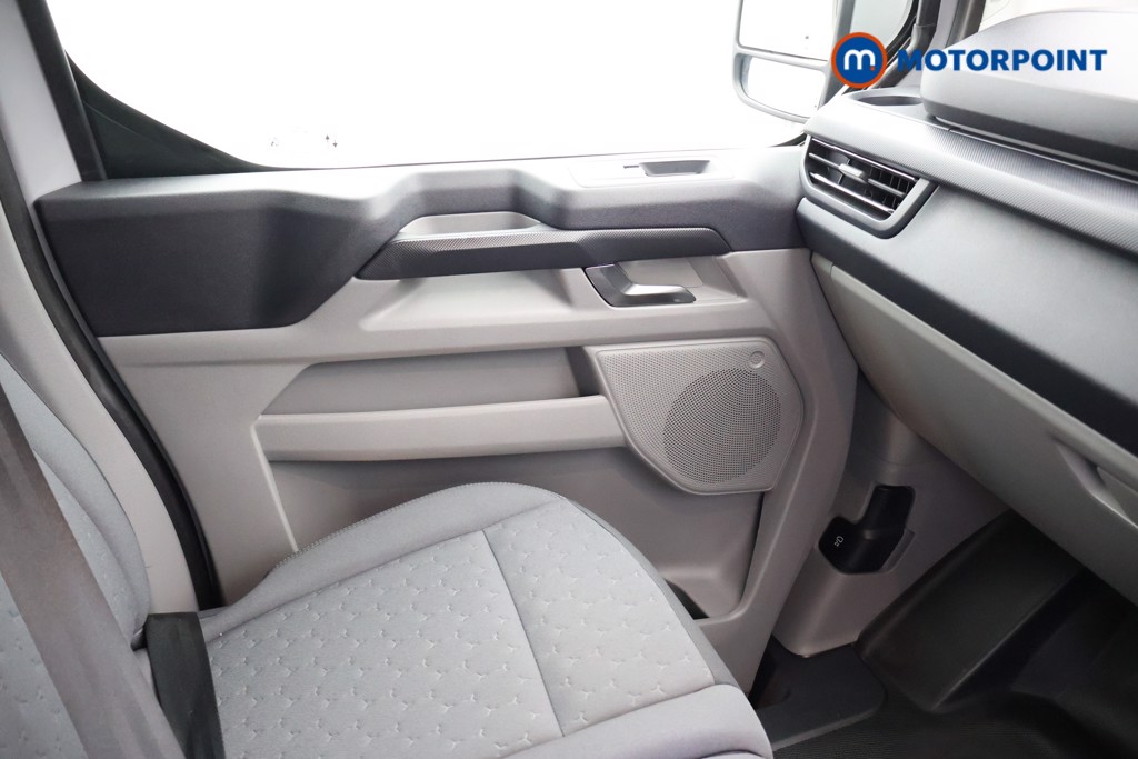 Ford Transit Custom Limited Automatic Electric Panel Van - Stock Number (1676431) - 15th supplementary image
