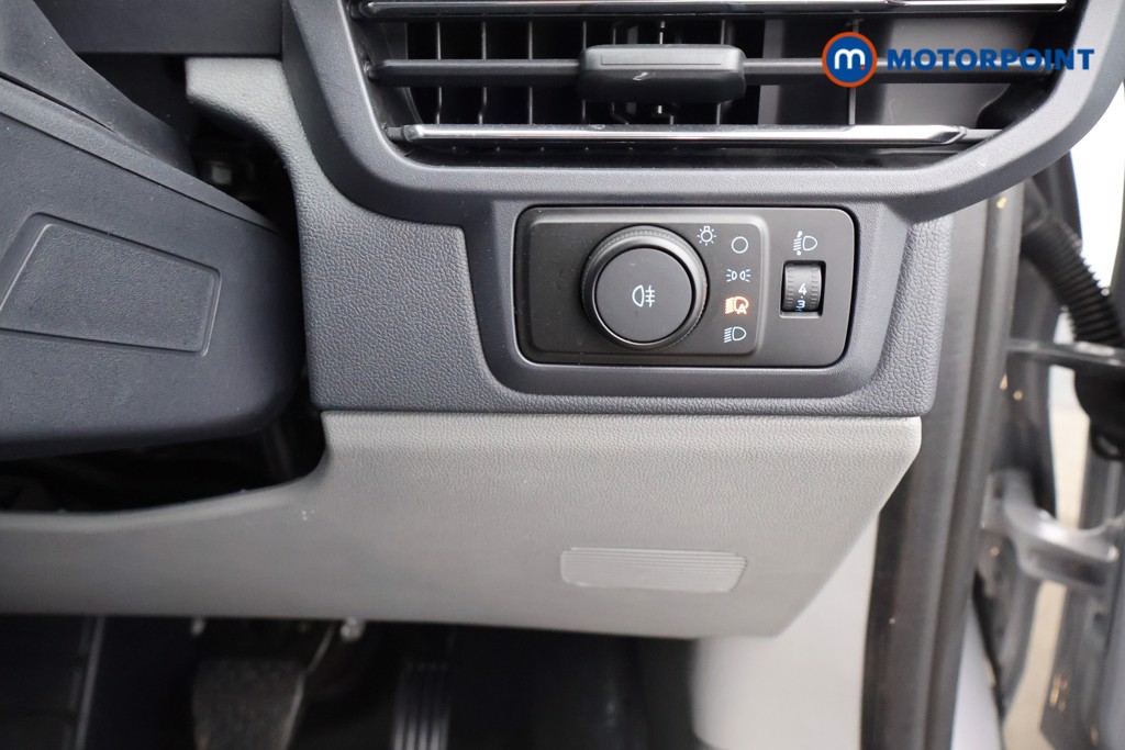 Ford Transit Custom Limited Automatic Electric Panel Van - Stock Number (1676431) - 17th supplementary image