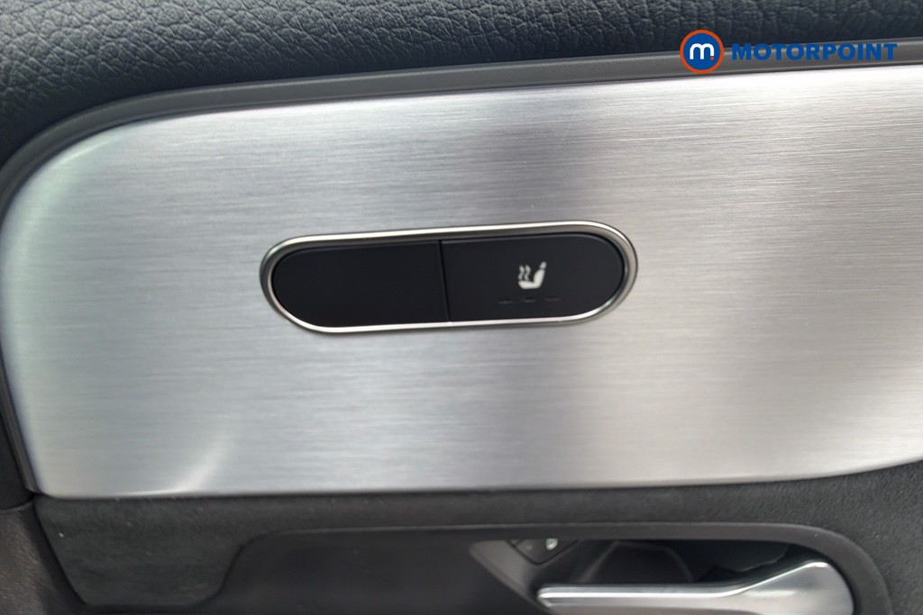 Mercedes-Benz EQA Amg Line Automatic Electric SUV - Stock Number (1676439) - 4th supplementary image