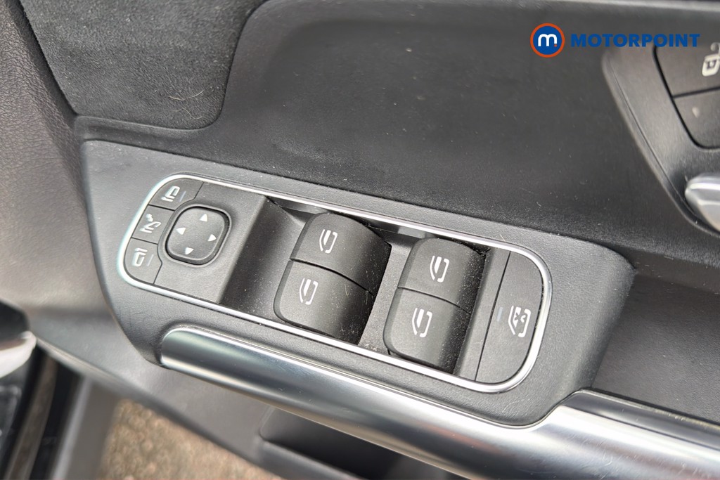 Mercedes-Benz EQA Amg Line Automatic Electric SUV - Stock Number (1676439) - 6th supplementary image