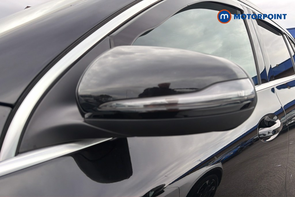 Mercedes-Benz EQA Amg Line Automatic Electric SUV - Stock Number (1676439) - 42nd supplementary image