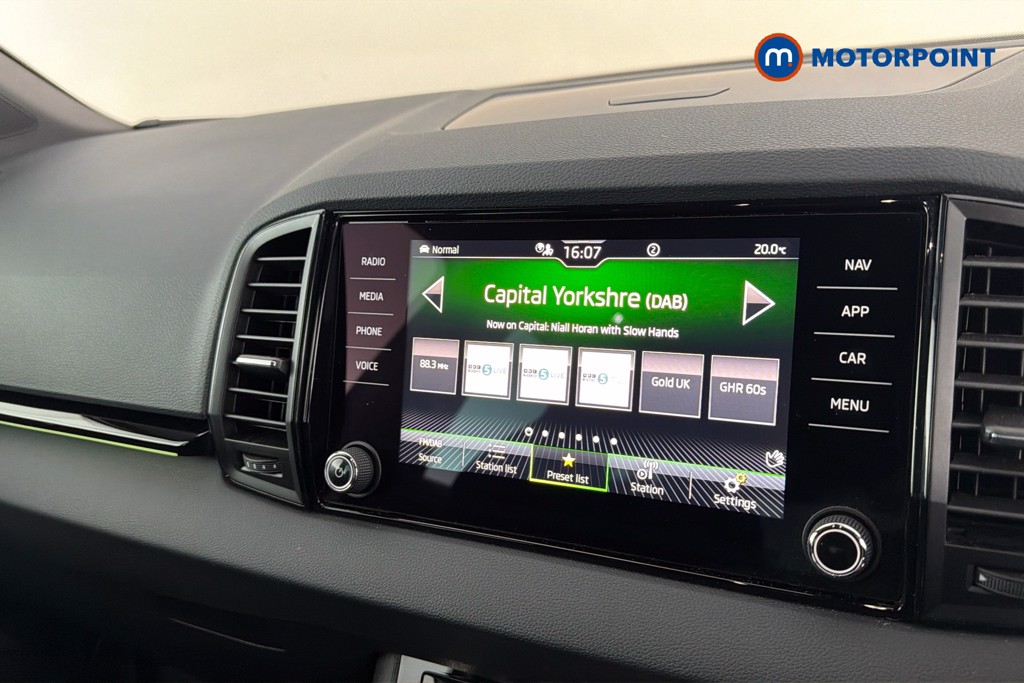 Skoda Karoq Sportline Automatic Petrol SUV - Stock Number (1676493) - 9th supplementary image