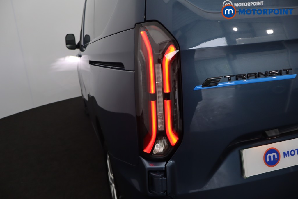 Ford Transit Custom Limited Automatic Electric Panel Van - Stock Number (1676597) - 21st supplementary image