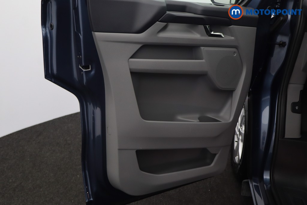 Ford Transit Custom Limited Automatic Electric Panel Van - Stock Number (1676597) - 37th supplementary image
