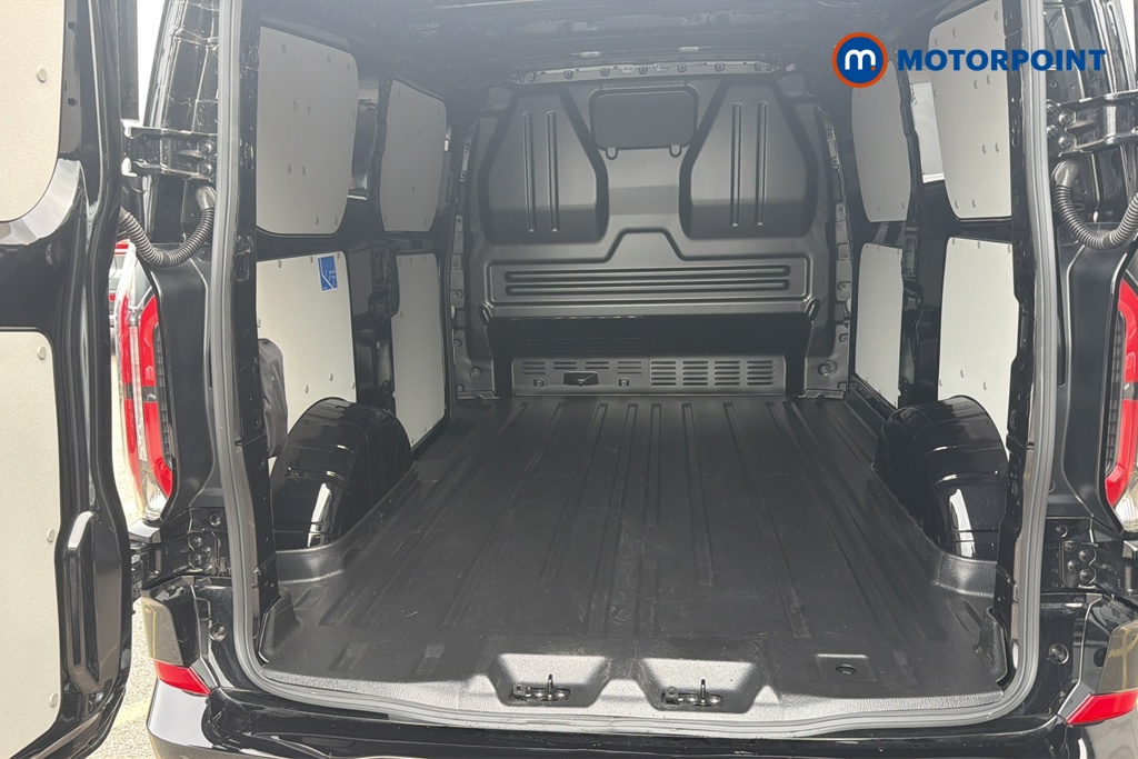 Ford Transit Custom Limited Automatic Electric Panel Van - Stock Number (1676628) - 30th supplementary image