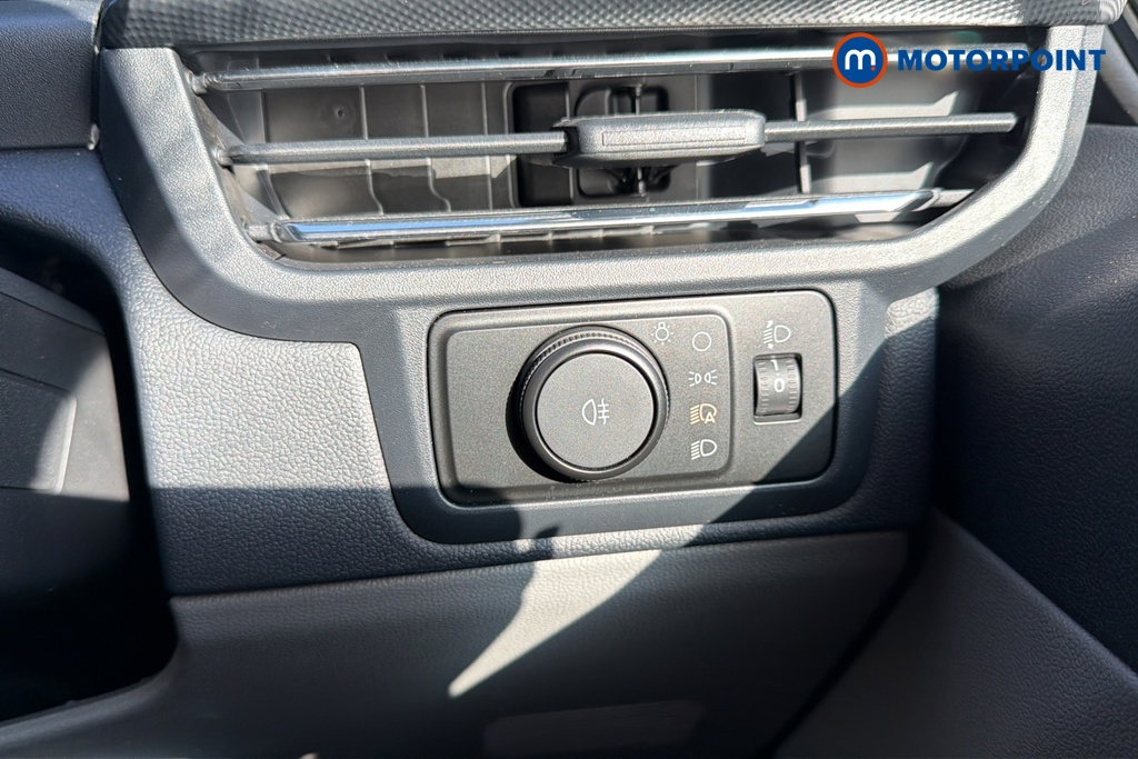 Ford Transit Custom Limited Automatic Electric Panel Van - Stock Number (1676648) - 11th supplementary image