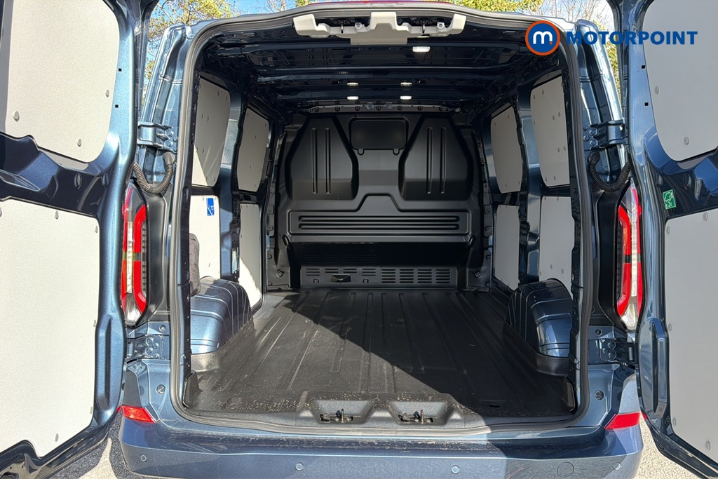 Ford Transit Custom Limited Automatic Electric Panel Van - Stock Number (1676648) - 30th supplementary image