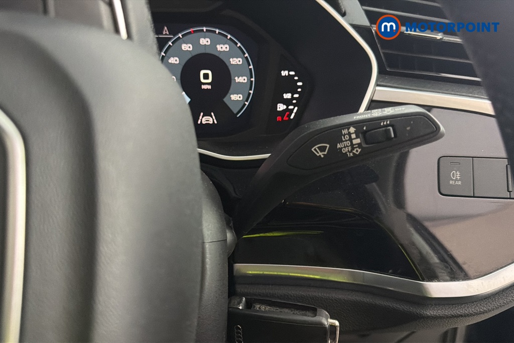 Audi Q3 Technik Manual Petrol SUV - Stock Number (1637967) - 6th supplementary image