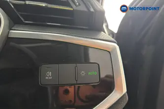 Audi Q3 Technik Manual Petrol SUV - Stock Number (1637967) - 11th supplementary image