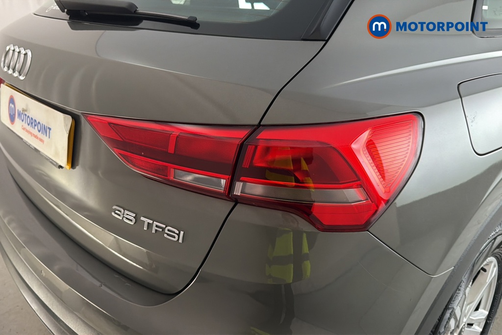 Audi Q3 Technik Manual Petrol SUV - Stock Number (1637967) - 36th supplementary image