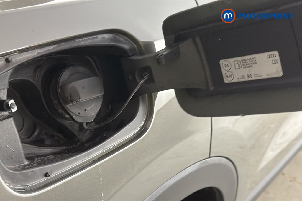 Audi Q3 Technik Manual Petrol SUV - Stock Number (1637967) - 41st supplementary image