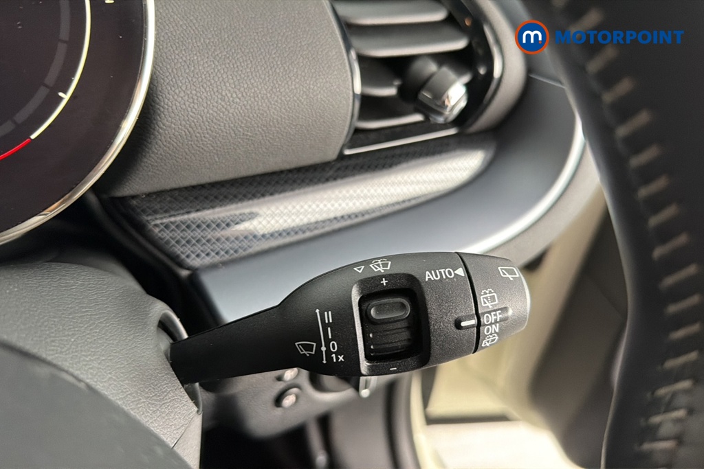 Mini Clubman Cooper S Exclusive Automatic Petrol Estate - Stock Number (1660209) - 6th supplementary image