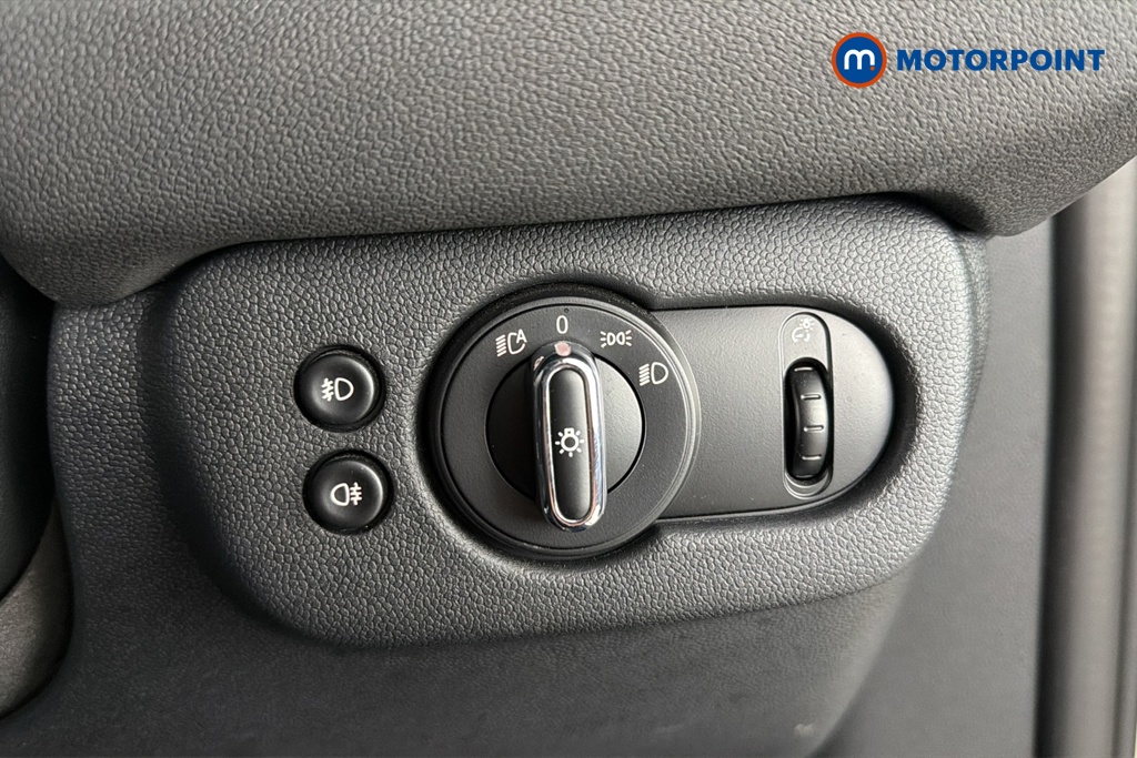 Mini Clubman Cooper S Exclusive Automatic Petrol Estate - Stock Number (1660209) - 11th supplementary image