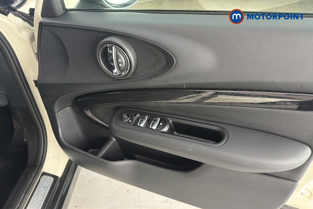 Mini Clubman Cooper S Exclusive Automatic Petrol Estate - Stock Number (1660209) - 18th supplementary image