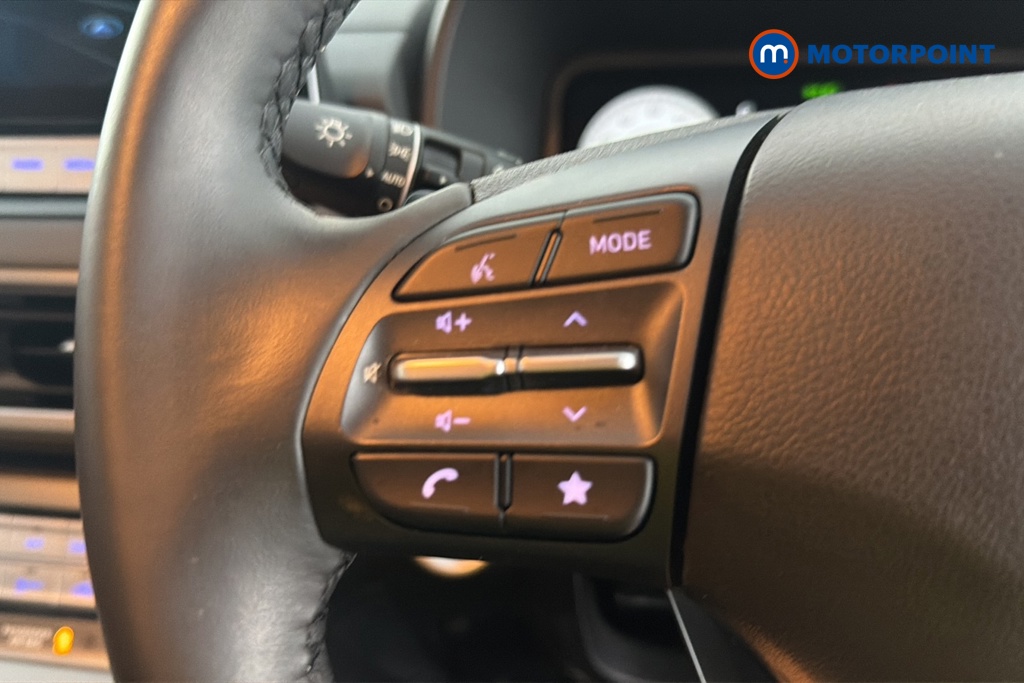 Hyundai Kona Se Connect Automatic Electric SUV - Stock Number (1667724) - 4th supplementary image