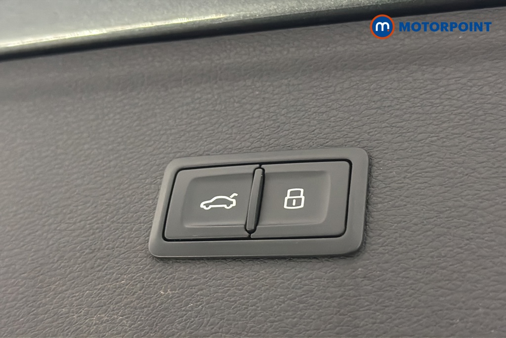 Audi Q5 S Line Automatic Diesel SUV - Stock Number (1670132) - 35th supplementary image