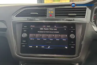Volkswagen Tiguan Elegance Automatic Petrol SUV - Stock Number (1672407) - 8th supplementary image