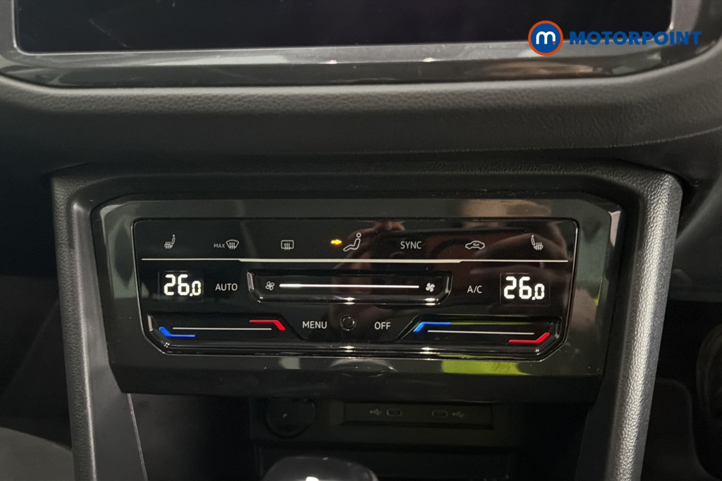 Volkswagen Tiguan Elegance Automatic Petrol SUV - Stock Number (1672407) - 12th supplementary image