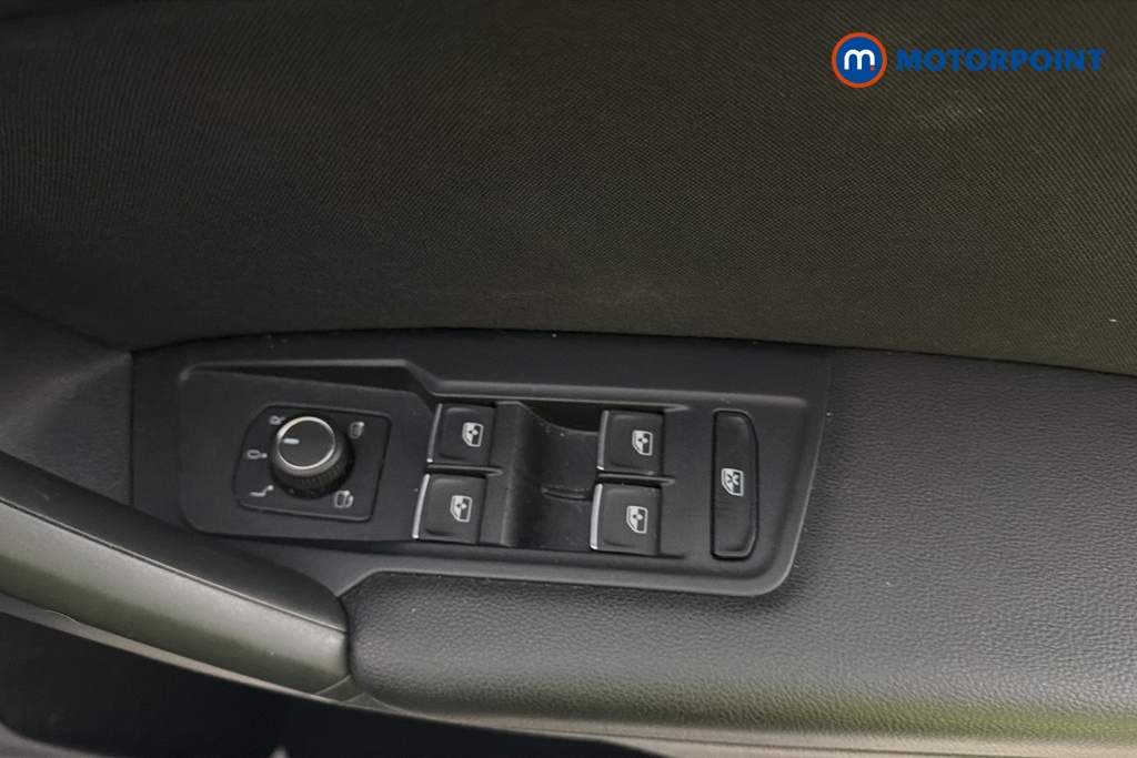 Volkswagen Tiguan Elegance Automatic Petrol SUV - Stock Number (1672407) - 19th supplementary image