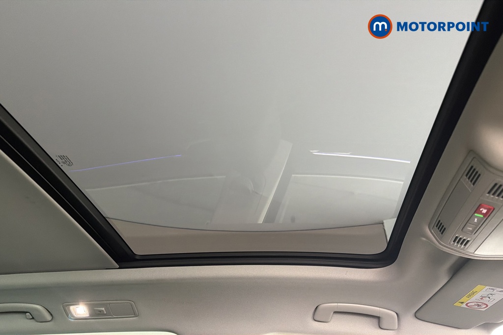 Volkswagen Tiguan Elegance Automatic Petrol SUV - Stock Number (1672407) - 20th supplementary image