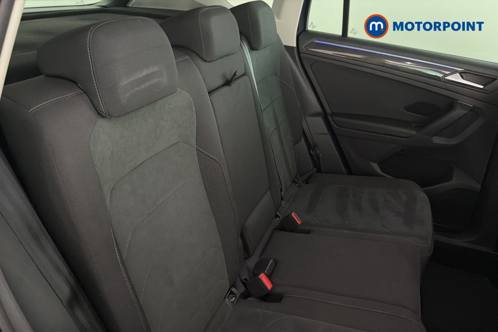 Volkswagen Tiguan Elegance Automatic Petrol SUV - Stock Number (1672407) - 25th supplementary image