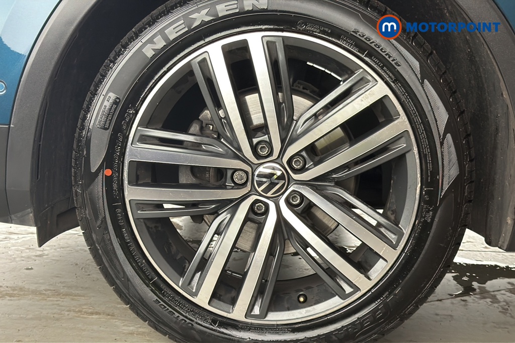Volkswagen Tiguan Elegance Automatic Petrol SUV - Stock Number (1672407) - 44th supplementary image