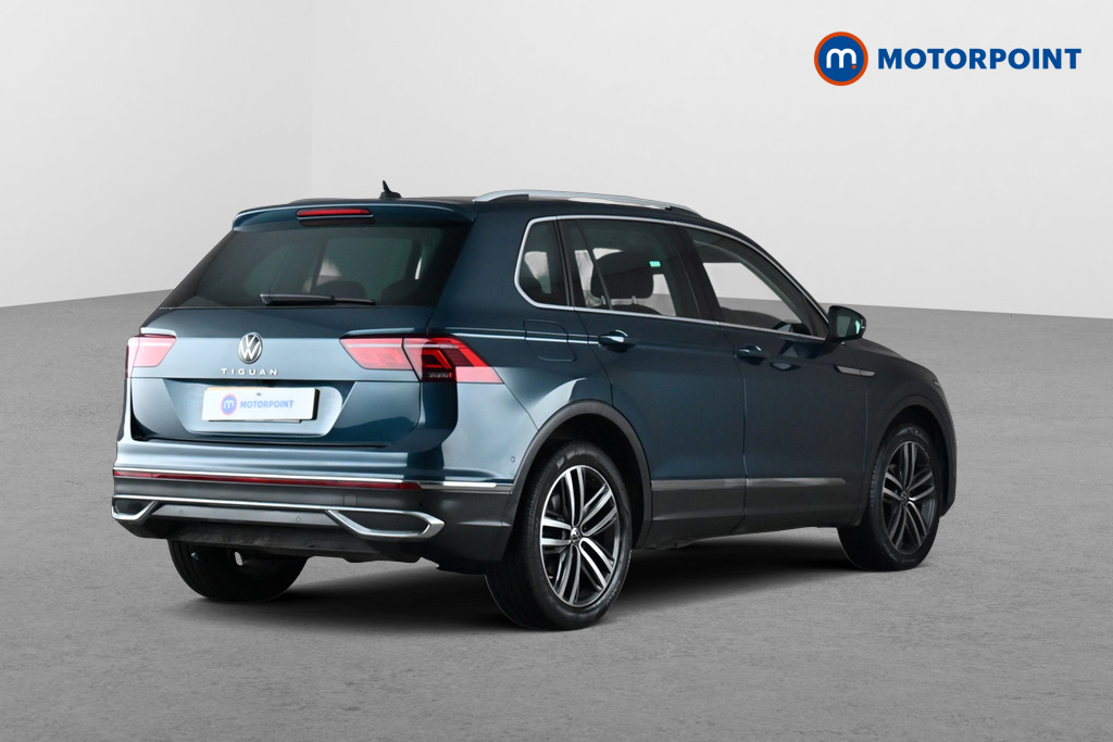 Volkswagen Tiguan Elegance Automatic Petrol SUV - Stock Number (1672407) - Passenger side rear corner