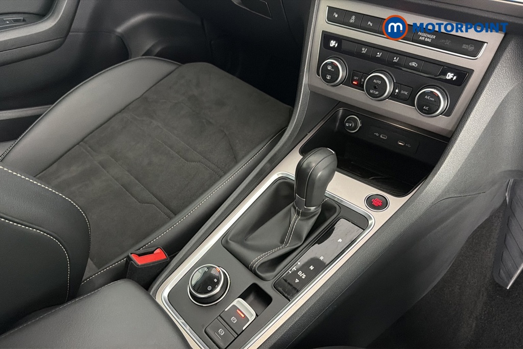 Seat Ateca Xperience Automatic Petrol SUV - Stock Number (1674723) - 15th supplementary image