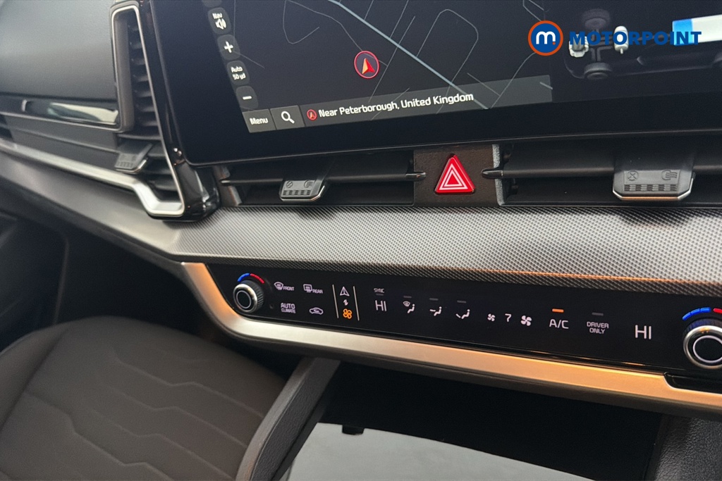 KIA Sportage 3 Automatic Petrol-Electric Hybrid SUV - Stock Number (1676223) - 12th supplementary image