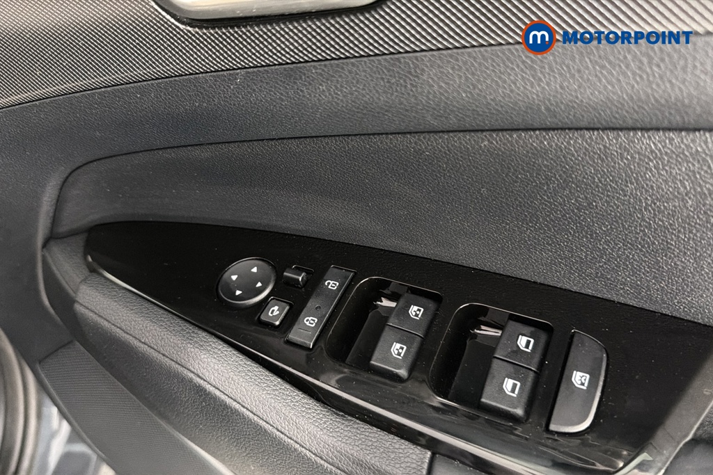 KIA Sportage 3 Automatic Petrol-Electric Hybrid SUV - Stock Number (1676223) - 19th supplementary image